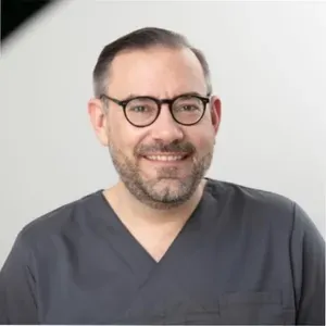 Dr. Bastian Wessing